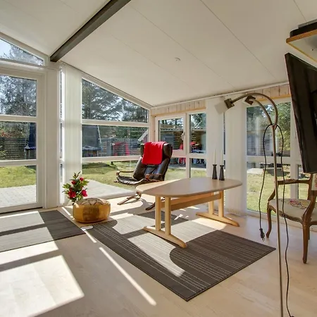 Alisia - 400m From The Sea By Interhome Ferienhaus Hals