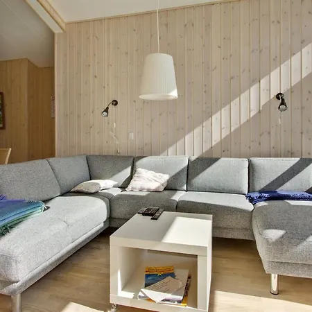 Ferienhaus Alisia - 400m From The Sea By Interhome